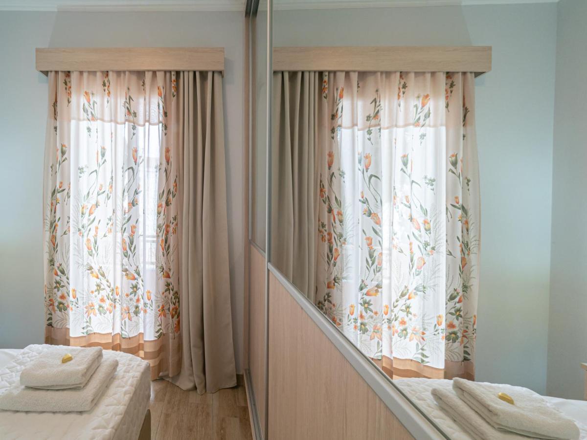 Charmy 2bd Near Mon Repos Apartment